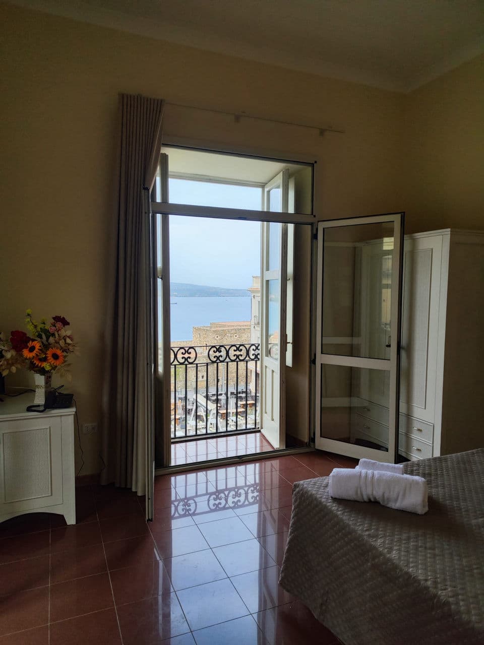 hotel-della-piazza-2-1780996879928.jpeg