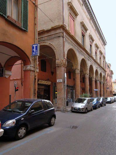 Palazzo Leoni