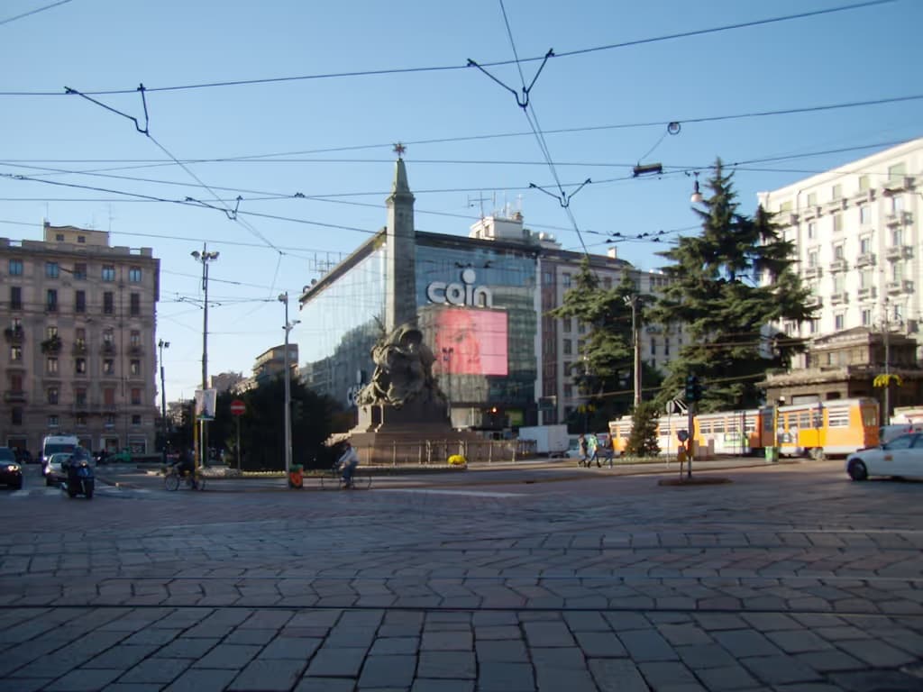 Porta Vittoria