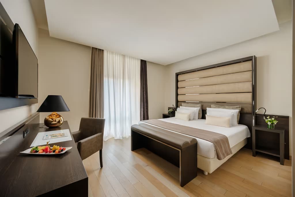 HOTEL THE SQUARE