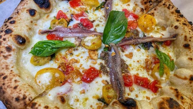 Divina Vietri Pizzeria
