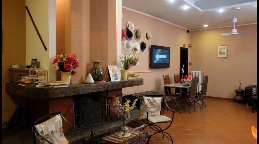 HOTEL TOLEDO