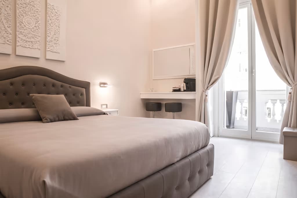 Royal Rooms Luxury Suite