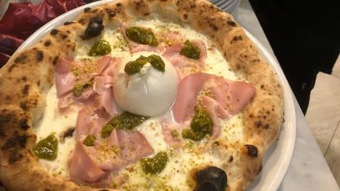 The House of Pizza
