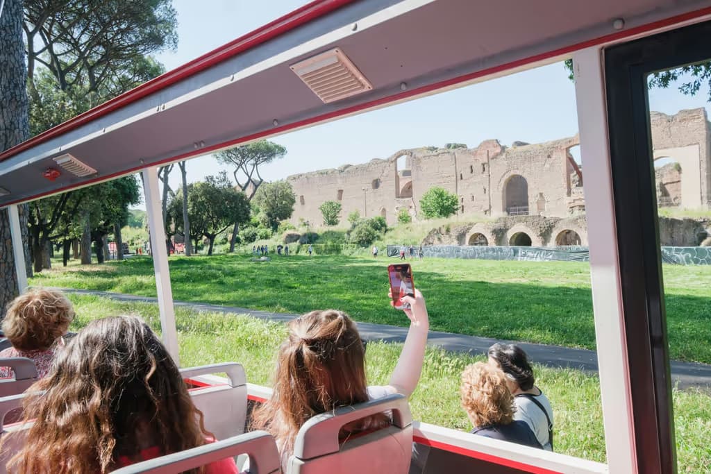 Catacombe di Roma: Salta-coda, Tour guidato + Trasferimento andata e ritorno