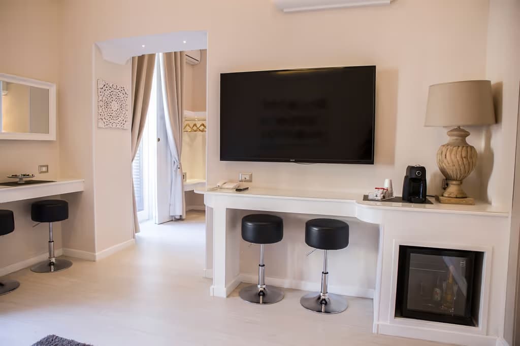 Royal Rooms Luxury Suite