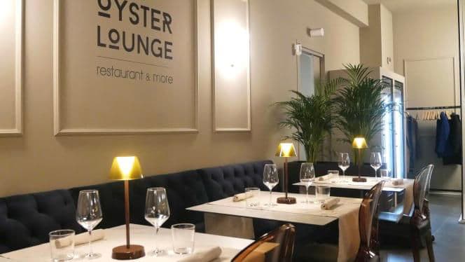 Oyster Lounge