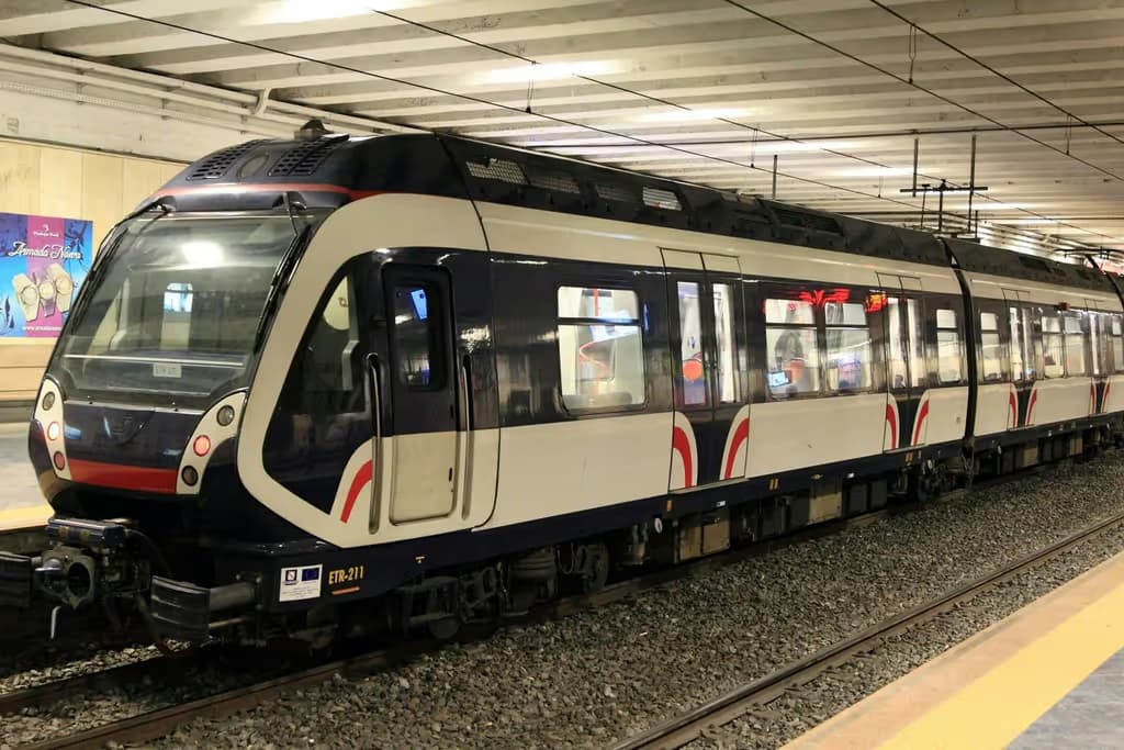 Napoli: Trasferimento in treno Porta Nolana da/per Sorrento