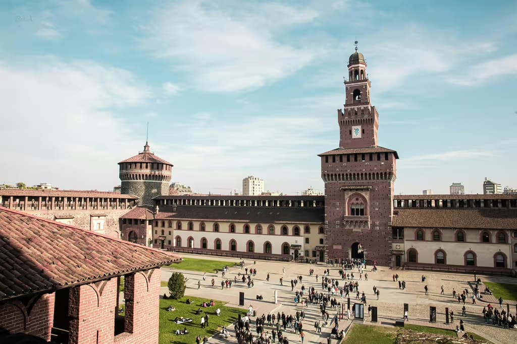 Castello Sforzesco Milano: Biglietto d'ingresso + Audioguida digitale