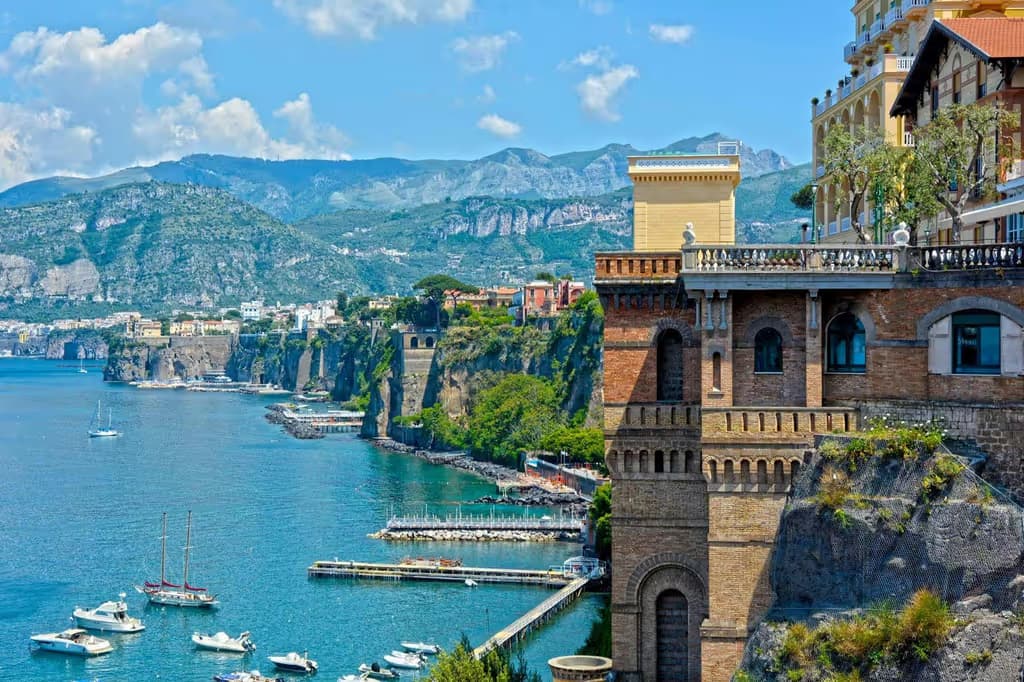Pompei e Sorrento: Tour guidato in giornata da Napoli + pranzo