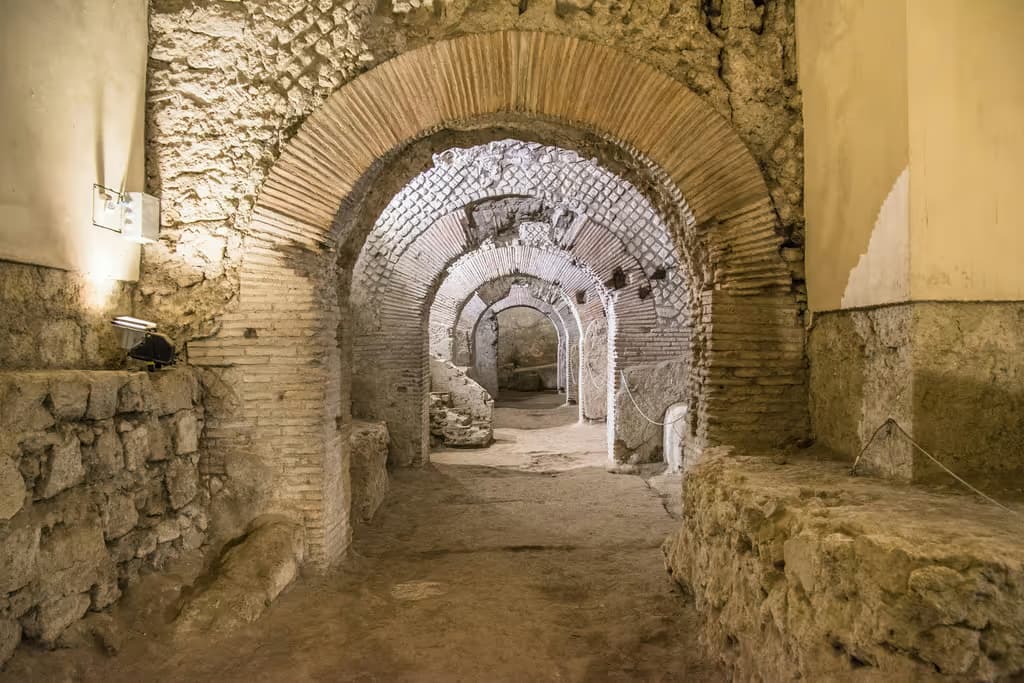 Complesso di San Lorenzo Maggiore e Area Archeologica: Ingresso + Audioguida