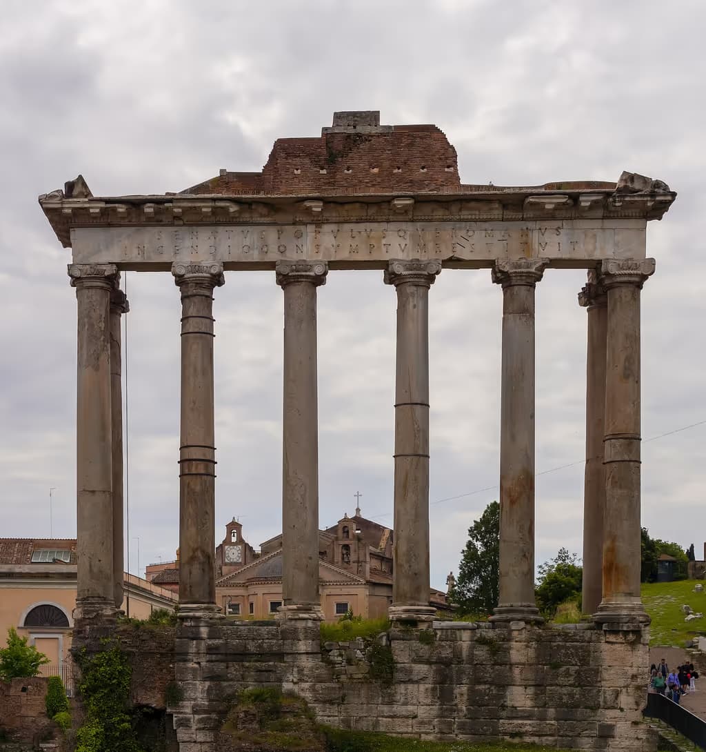 Tempio di Saturno