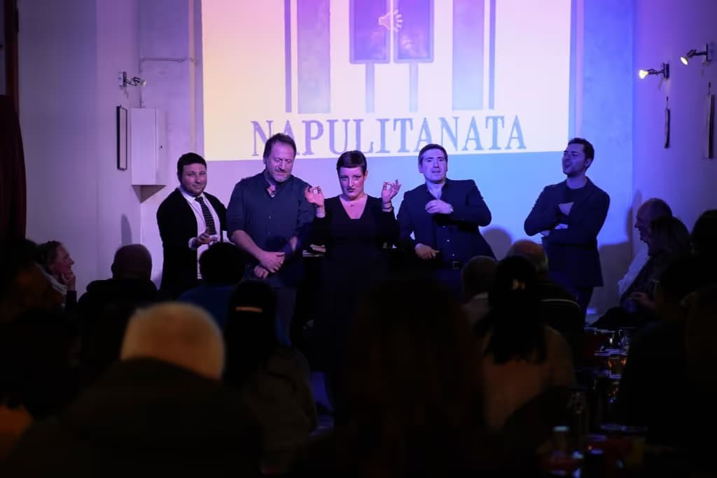 Napoli: Concerto di musica tradizionale napoletana
