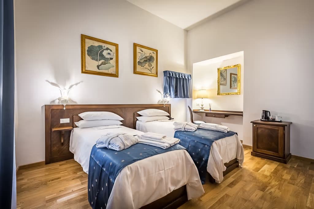 HomEdo Bed & Breakfast
