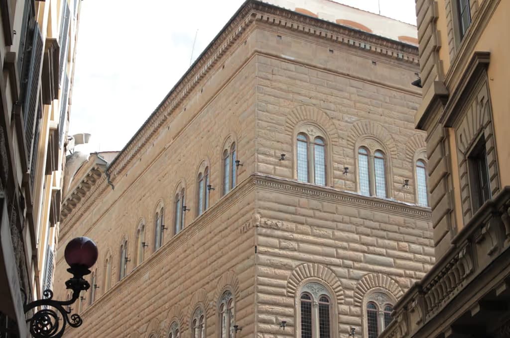 Palazzo Strozzi: “ Broken ” – Mostra “The Power of the Fragment”
