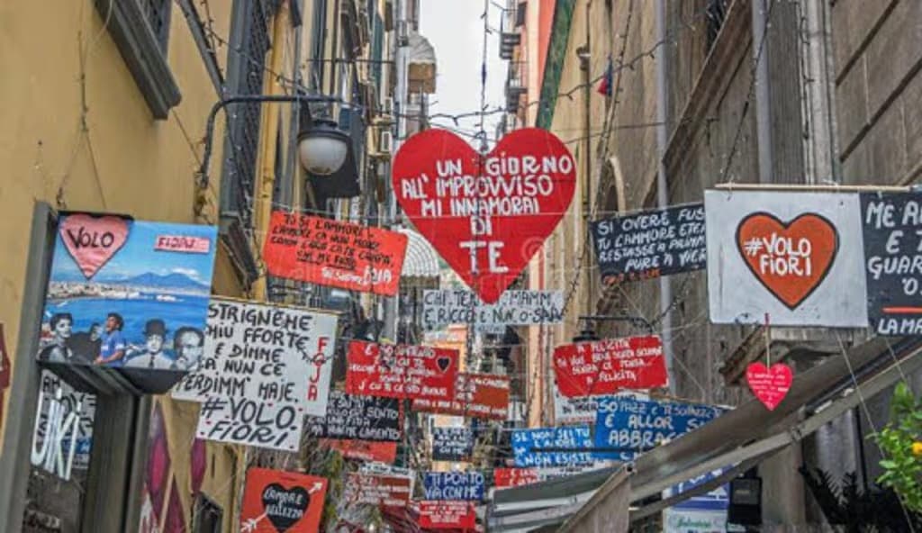 Napoli: Quartieri Spagnoli: Tour guidato a piedi