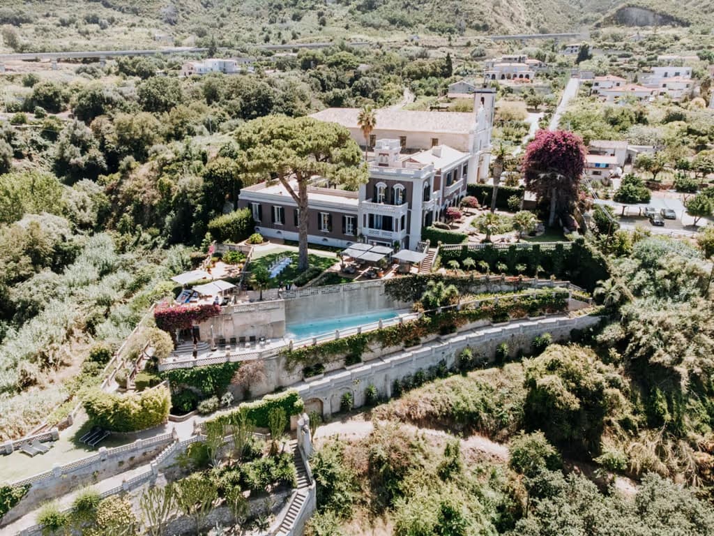 villa-paola-tropea-1780996881293.jpeg
