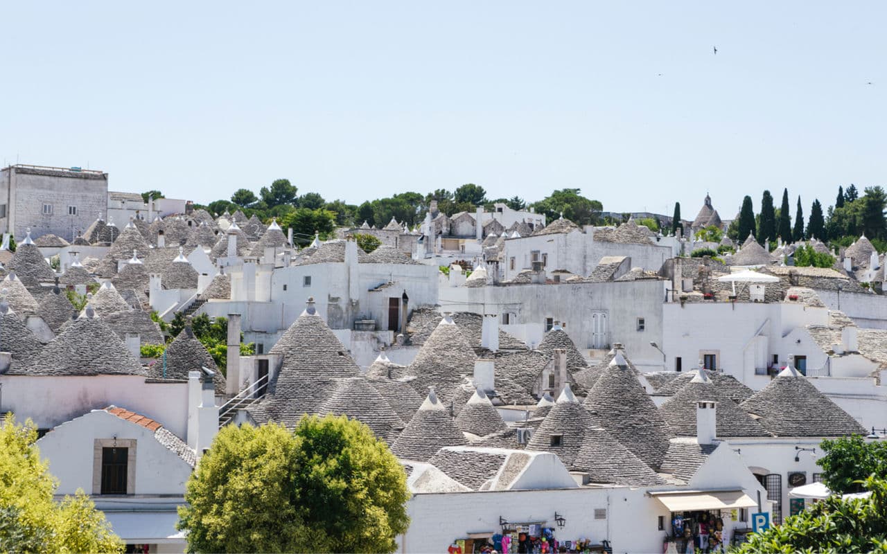 la-valle-d-itria-i-luoghi-da-non-perdere-nella-terra-dei-trulli-1780996892804.jpeg